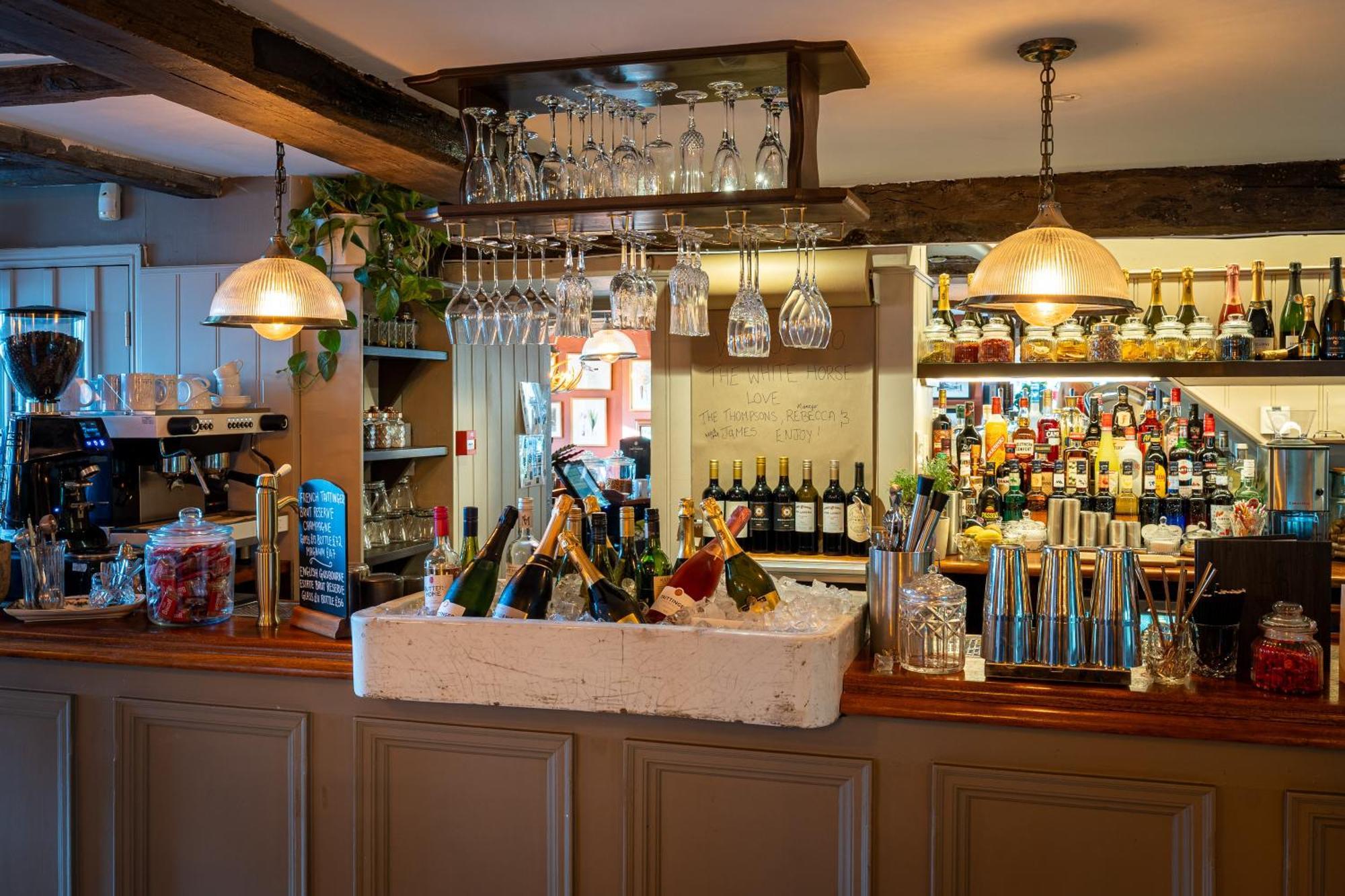 The White Horse Hotel Faversham Eksteriør billede